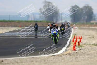 media/Jun-07-2025-TrackDaz (Sat) [[4413525952]]/B Group/220pm (Turn 9)/